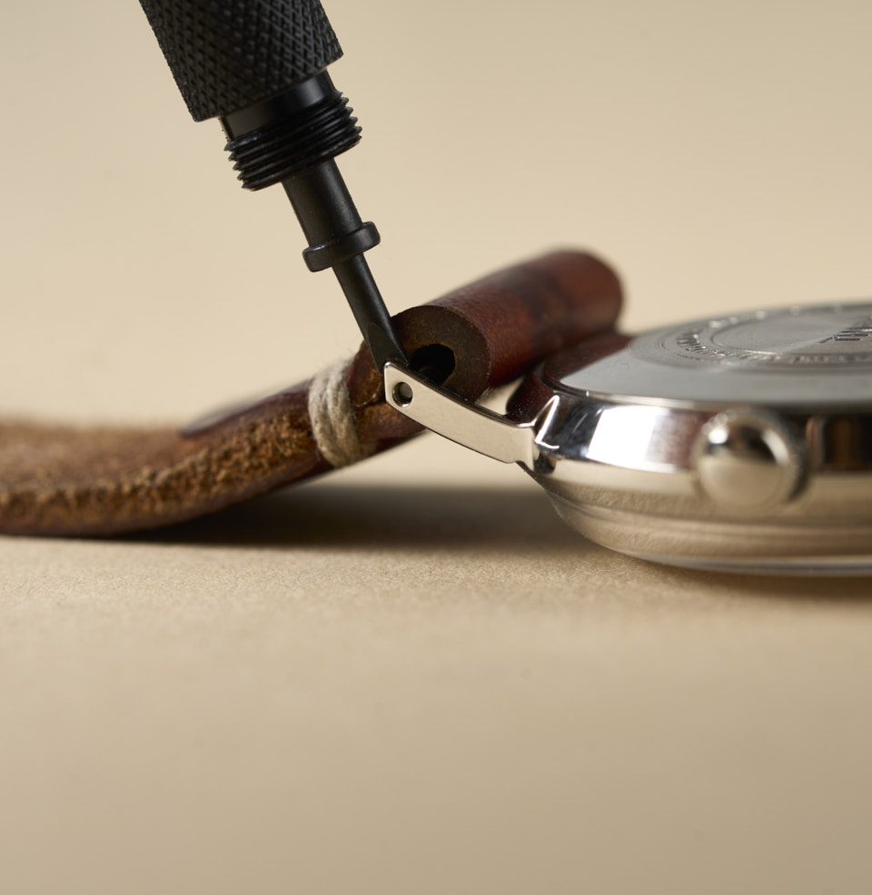 Windup Watch Shop StrapChanging MultiTool