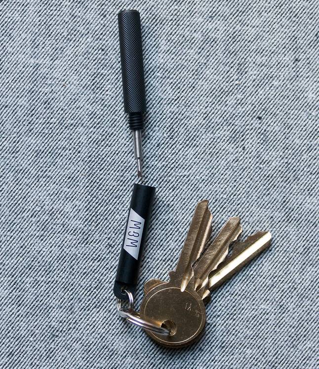 Key Chain Spring Bar Tool