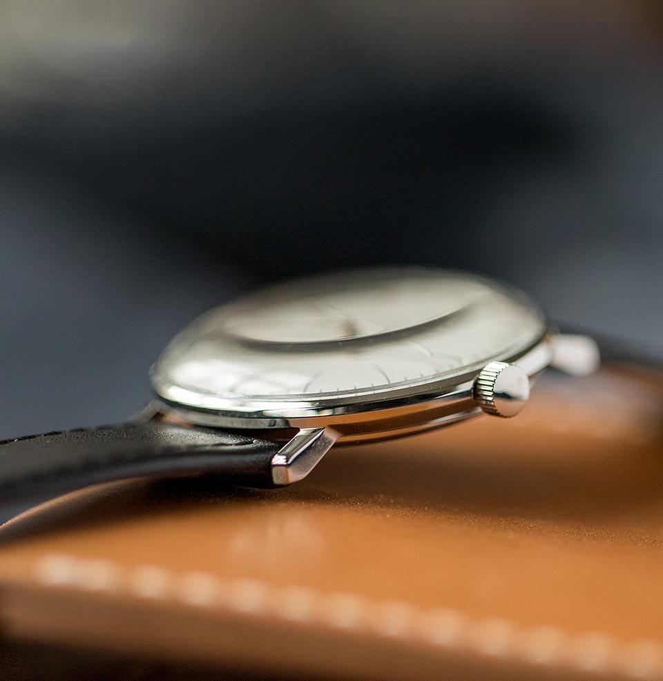 Max Bill Hand-winding Domed sapphire crystal