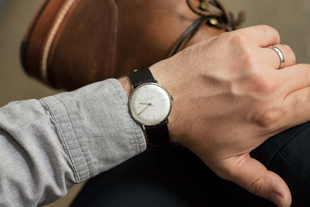 Junghans Max Bill Hand Winding: Timeless Classic for Watch Enthusiasts ...
