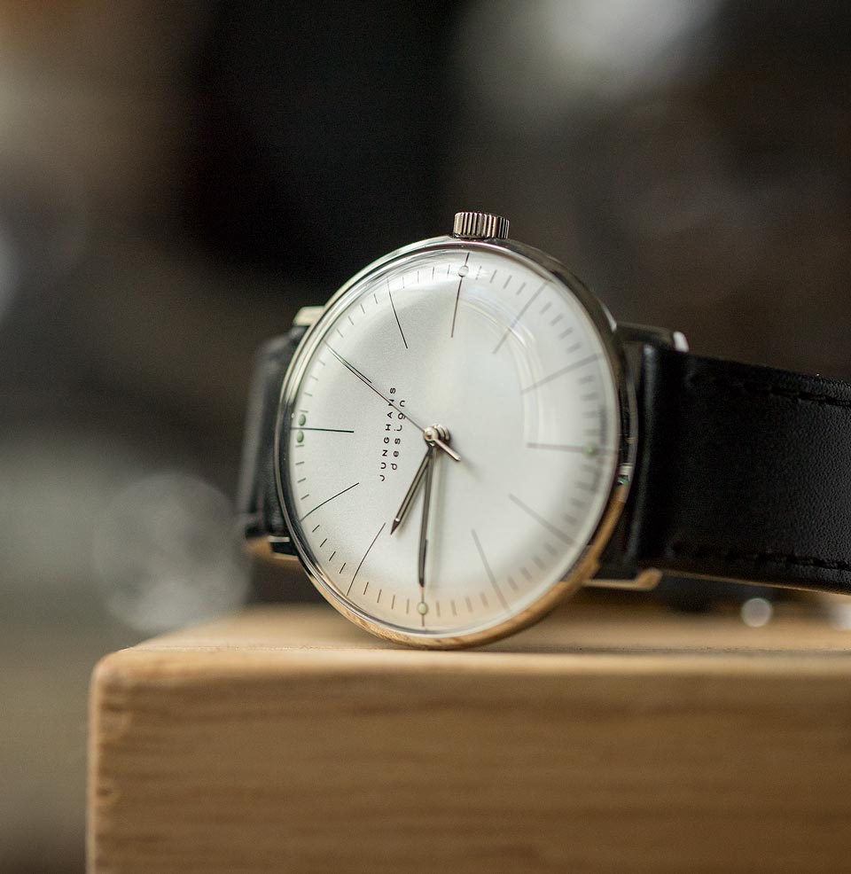 Max Bill Hand-winding A perfectly balanced dial