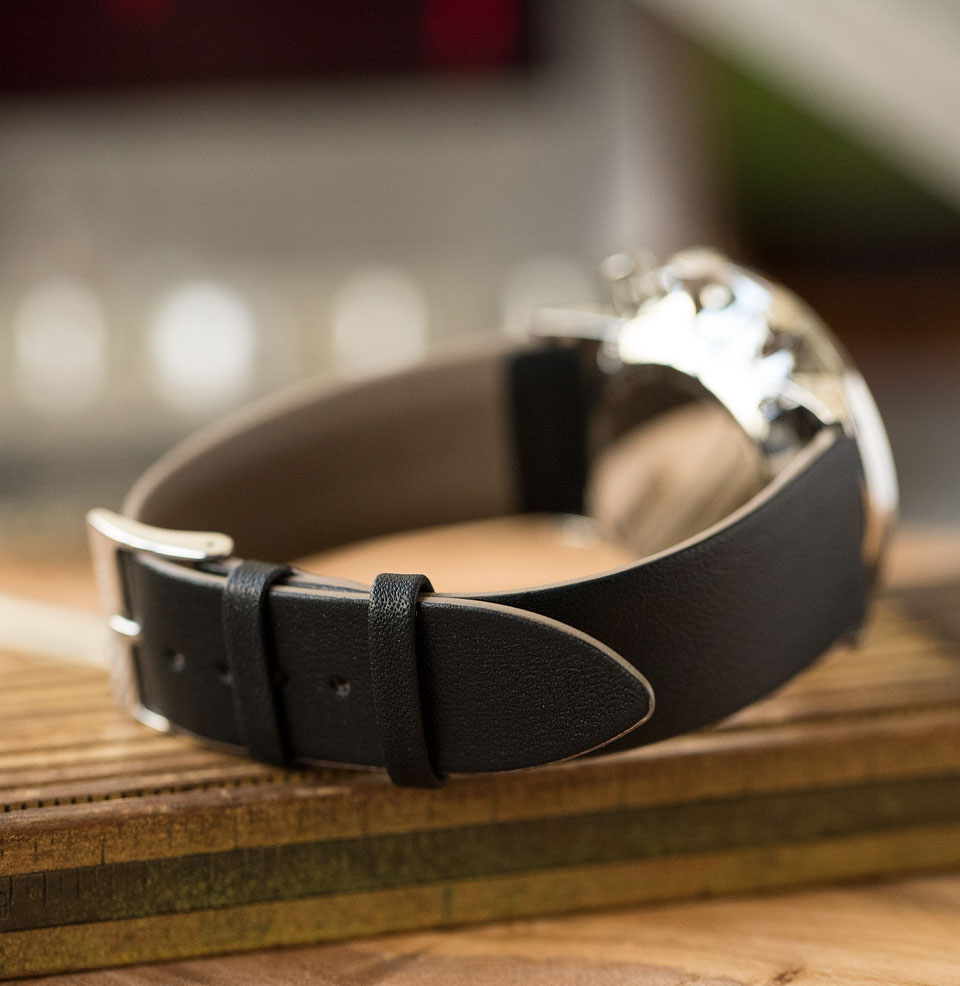 FORM C Black Leather Strap