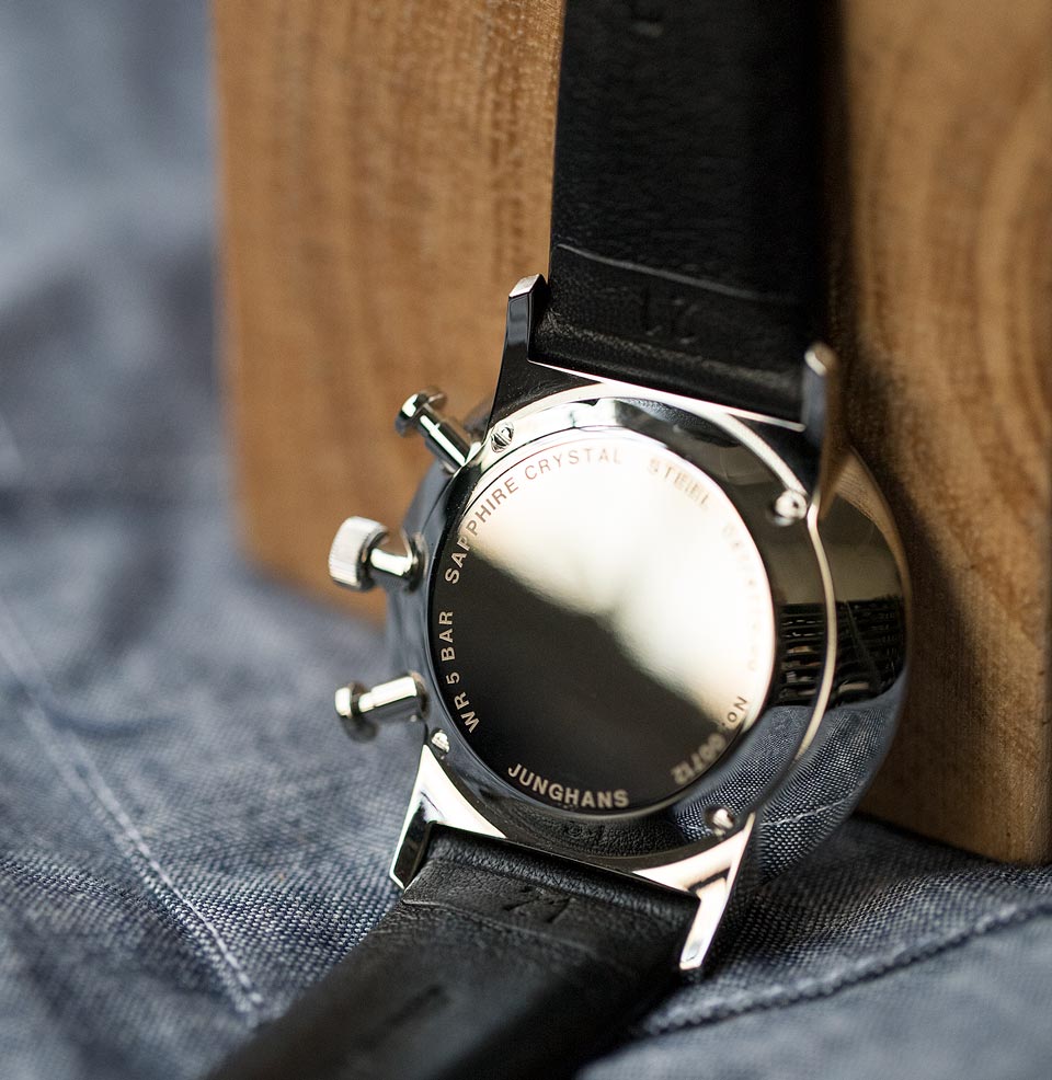 FORM C Solid steel case-back