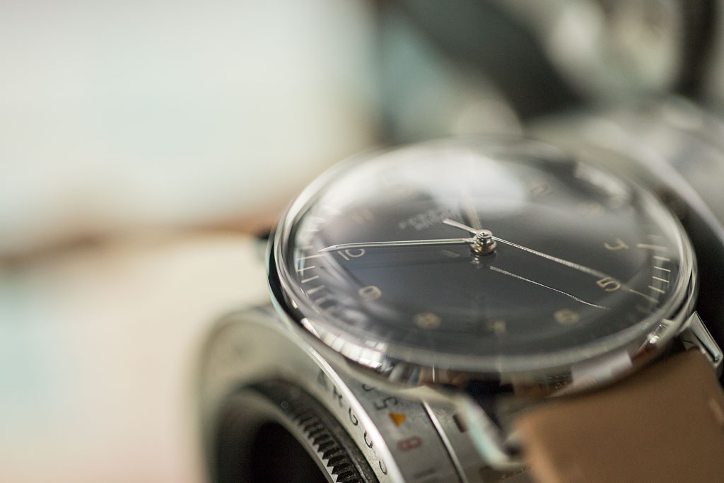 Junghans Max Bill Automatic: Minimal and Modern Sophistication – Windup ...