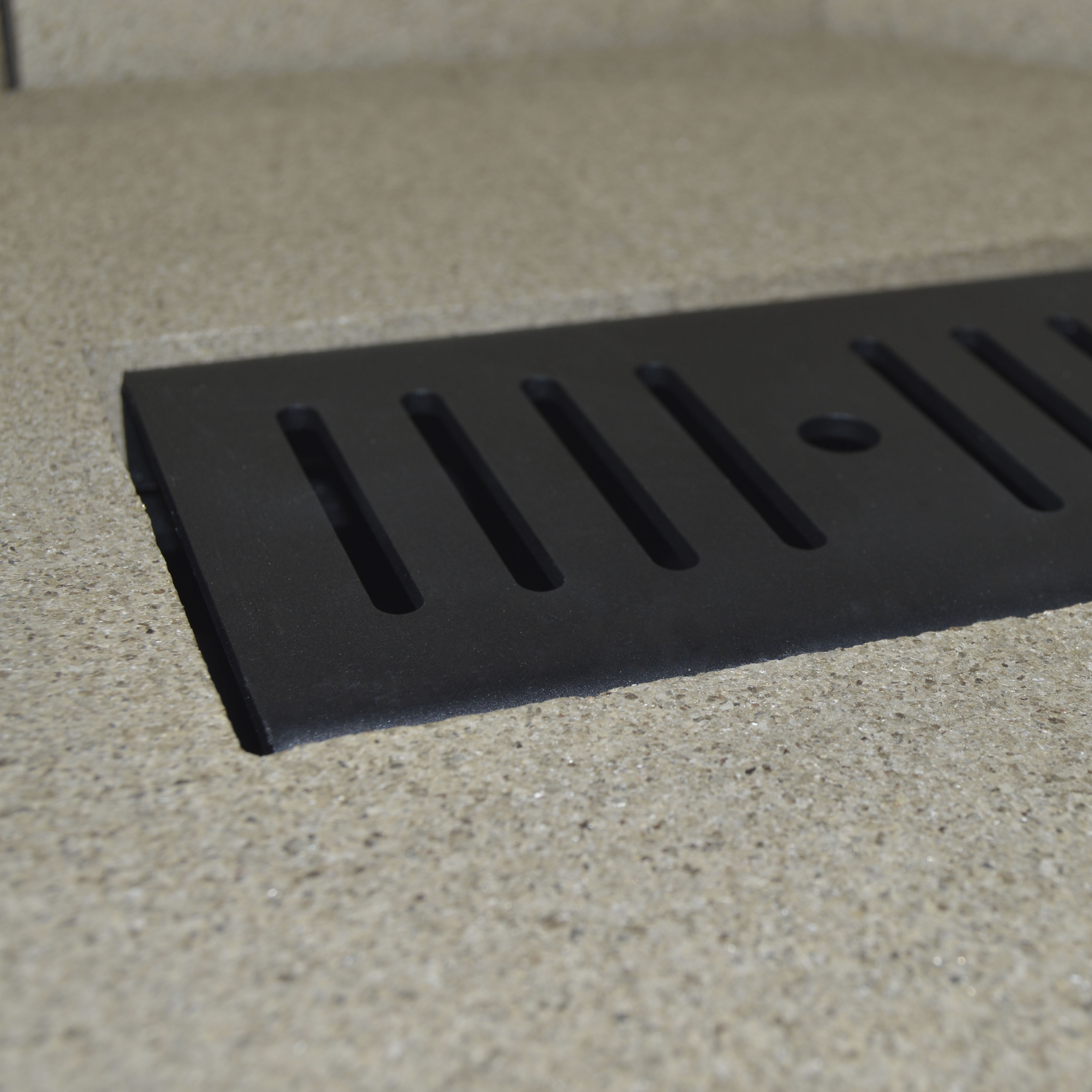 Closed combustion unit Ceramic plates.