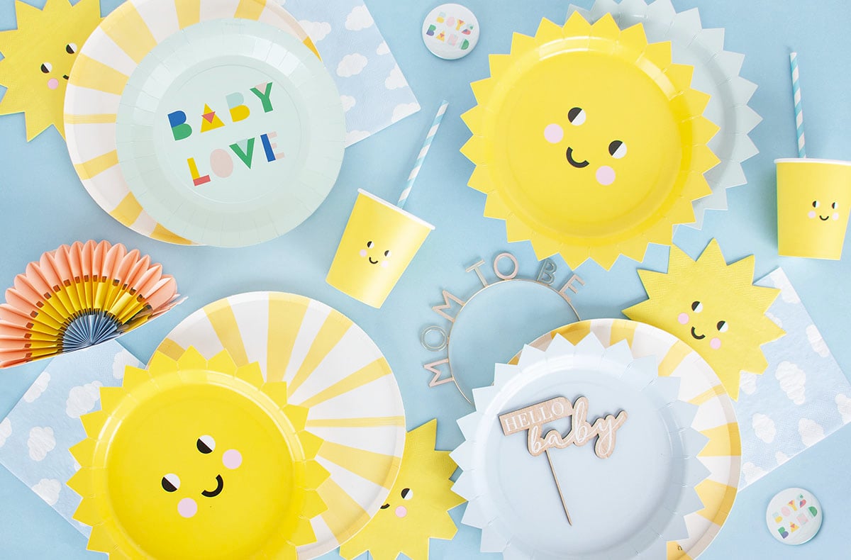 decoración de baby shower con temática de sol