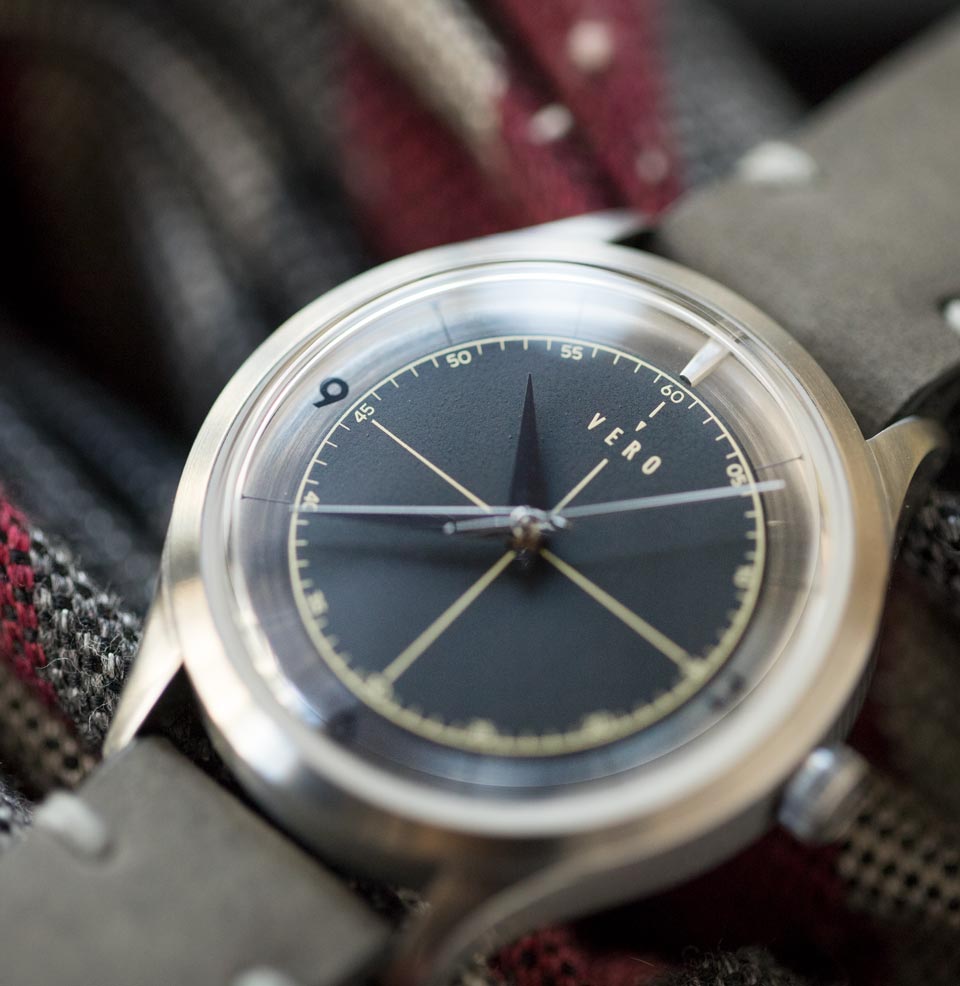 36 Automatic LE Midcentury inspired design