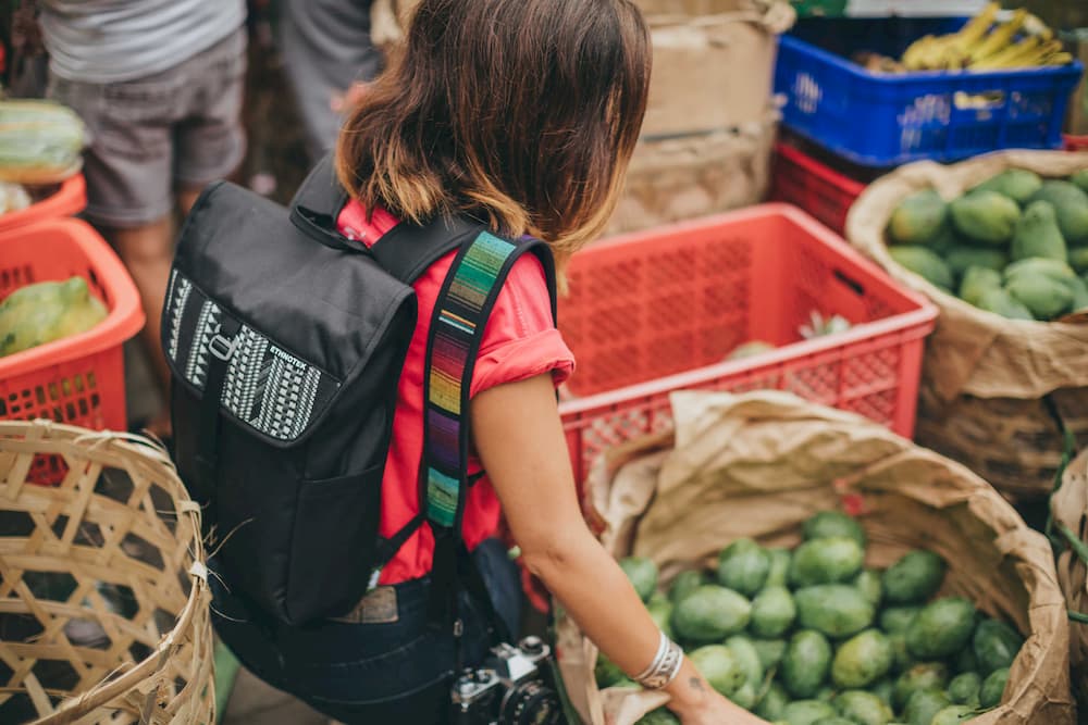 Atma-backpack-lifestyle-2-v1573114830400
