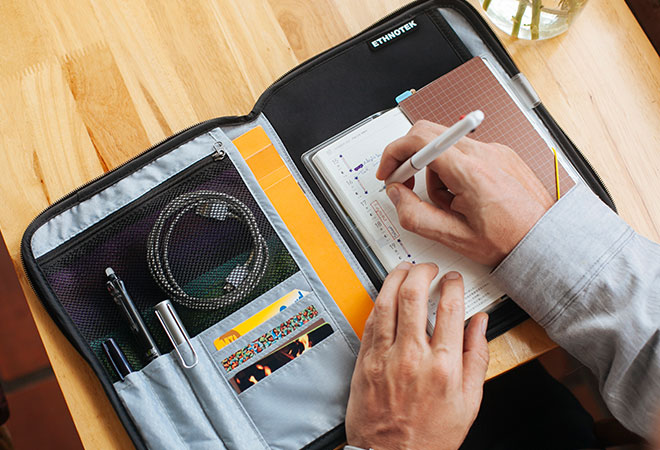 iPad-sleeve-folio-life-img-2-v1597978230756