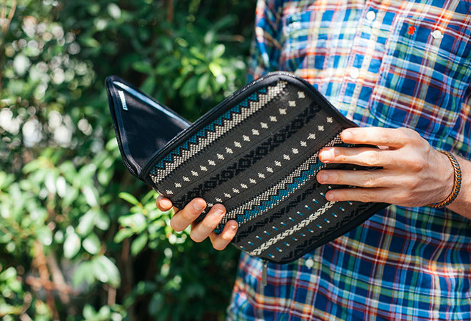 iPad-sleeve-folio-life-img-3-v1597978235570