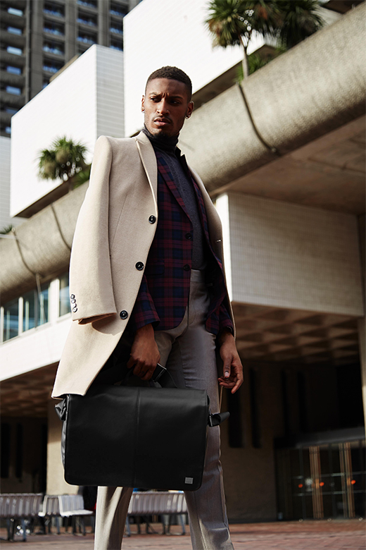 KNOMO Bungo Leather Laptop Messenger Bag - 15.6" Feature Rectangle Image 2 | knomo.com