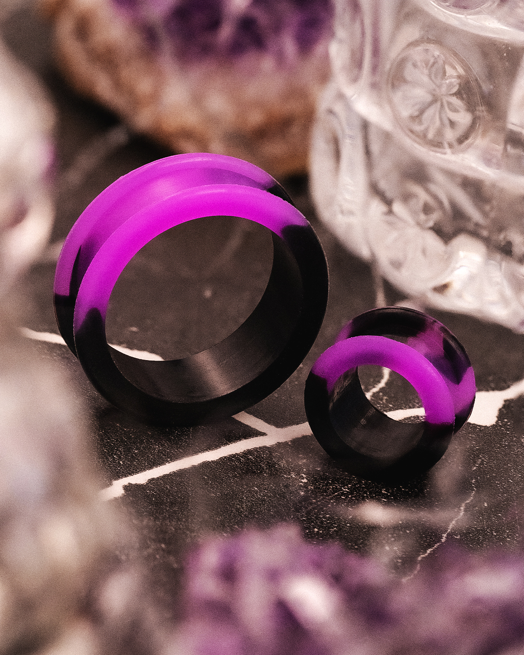 Comfy purple and black silicone tunnel