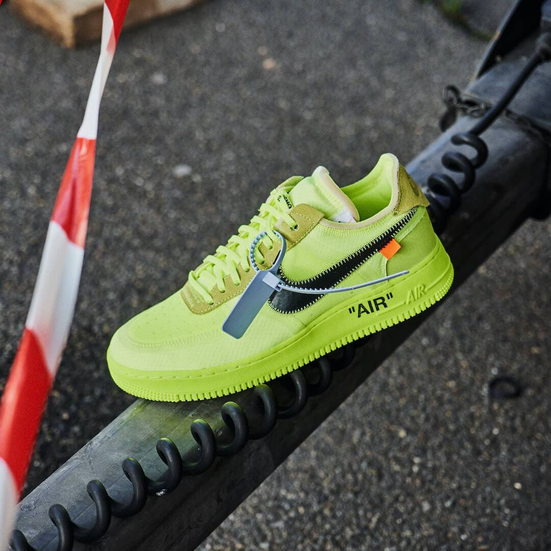 nike air force 1 fluo off white