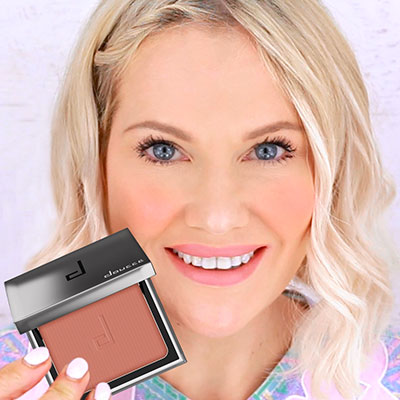 Doucce Cheek Blush in shade 'Feeling You' how to use - Step 6