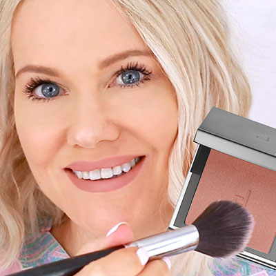 Doucce Cheek Blush in shade 'So Good' how to use - Step 1