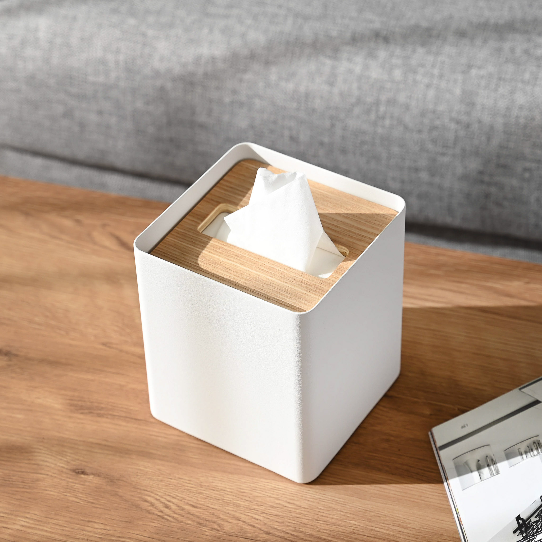 Tissue Case Square : Sturdy and High-Quality