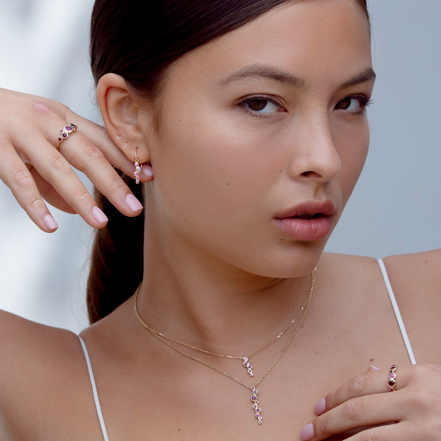 Dower-and-Hall-18k-Gold-Ruby-and-Sapphire-Cascade-Jewellery