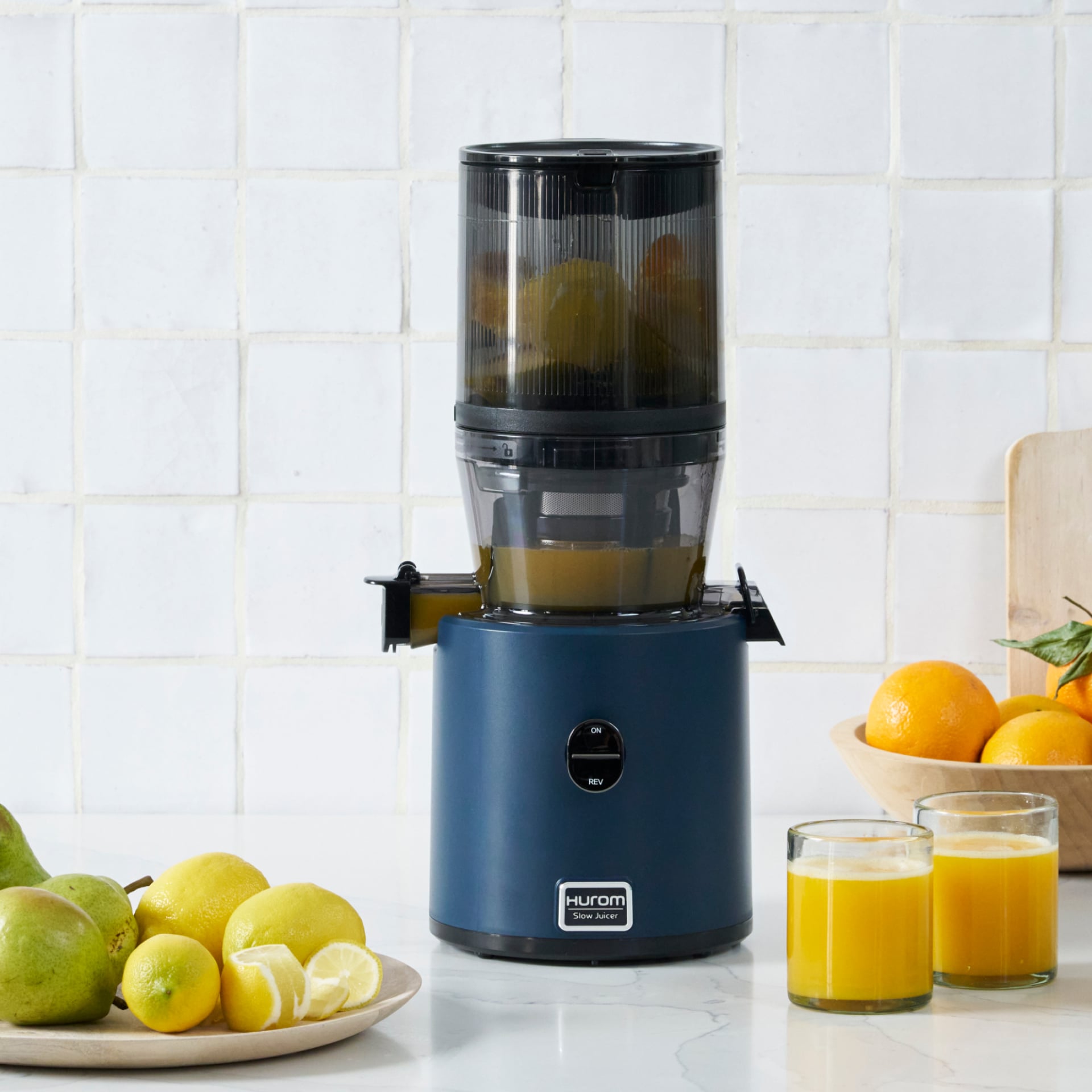 H330 Slow Juicer