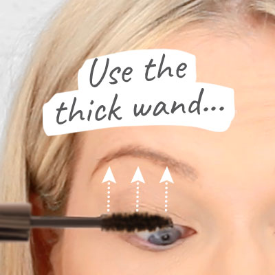 How to use Studio 10 Perfect Lash Mascara - Step 1