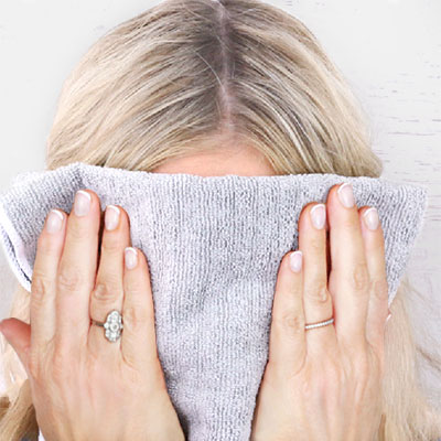 Emma Hardie Brilliance Facial Oil - Step 1