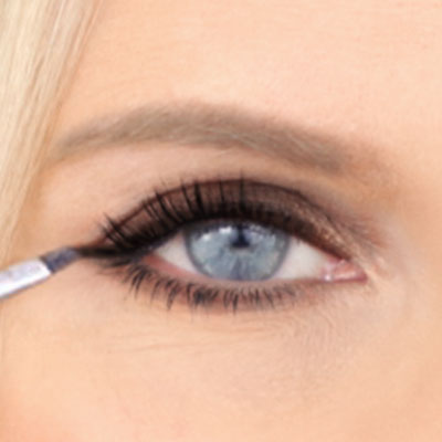 Doll Smash Expressionism Eyeshadow Palette how to use - Use 2, Step 5