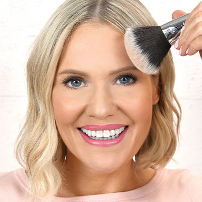 Mii Cosmetics Illusionist Translucent Setting Powder how to use - Step 4