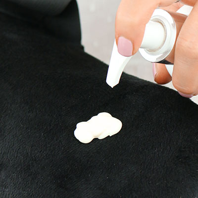 Back and Body Tanning & Exfoliating Mitt Duo how to use - Use 2, Step 1