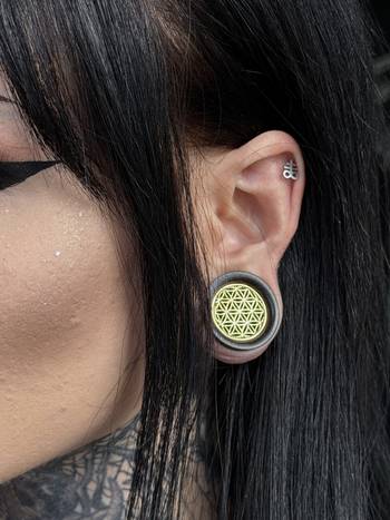 Labret Stud, Silver, Leviathan Cross, Internally Threaded, Titanium, 1.2mm Gauge