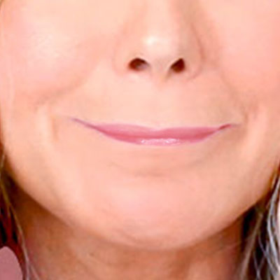 Bellamianta Luxury Lip Oil how to use - Step 3