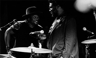 D’Angelo and Questlove light up the stage!
