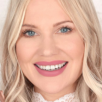 Bellamianta Speak Easy Modern Lip Duo how to use - Step 3