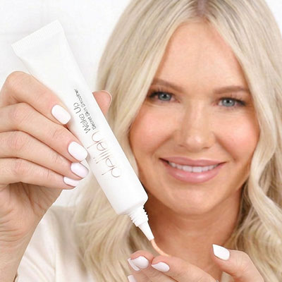 Delilah Wake Up Secret Skin Smoother how to use - Step 2