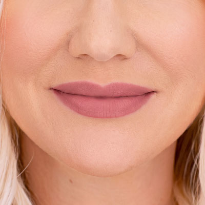 Lithe Soft Fill Lip Pencil Duo how to use - Step 4