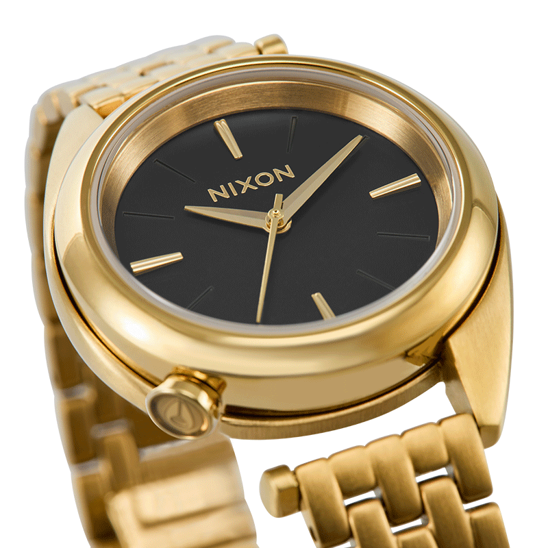 GIF showing three versions of new Eddy women's watch