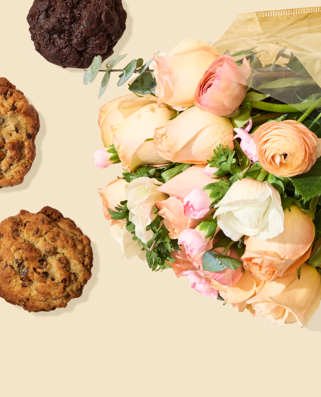 Flowers & Cookies Gift Set - Levain Bakery