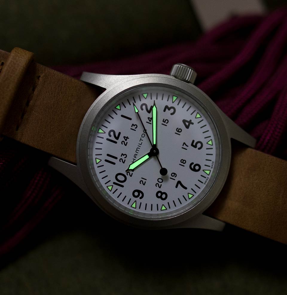 hamilton khaki field mechanical lume