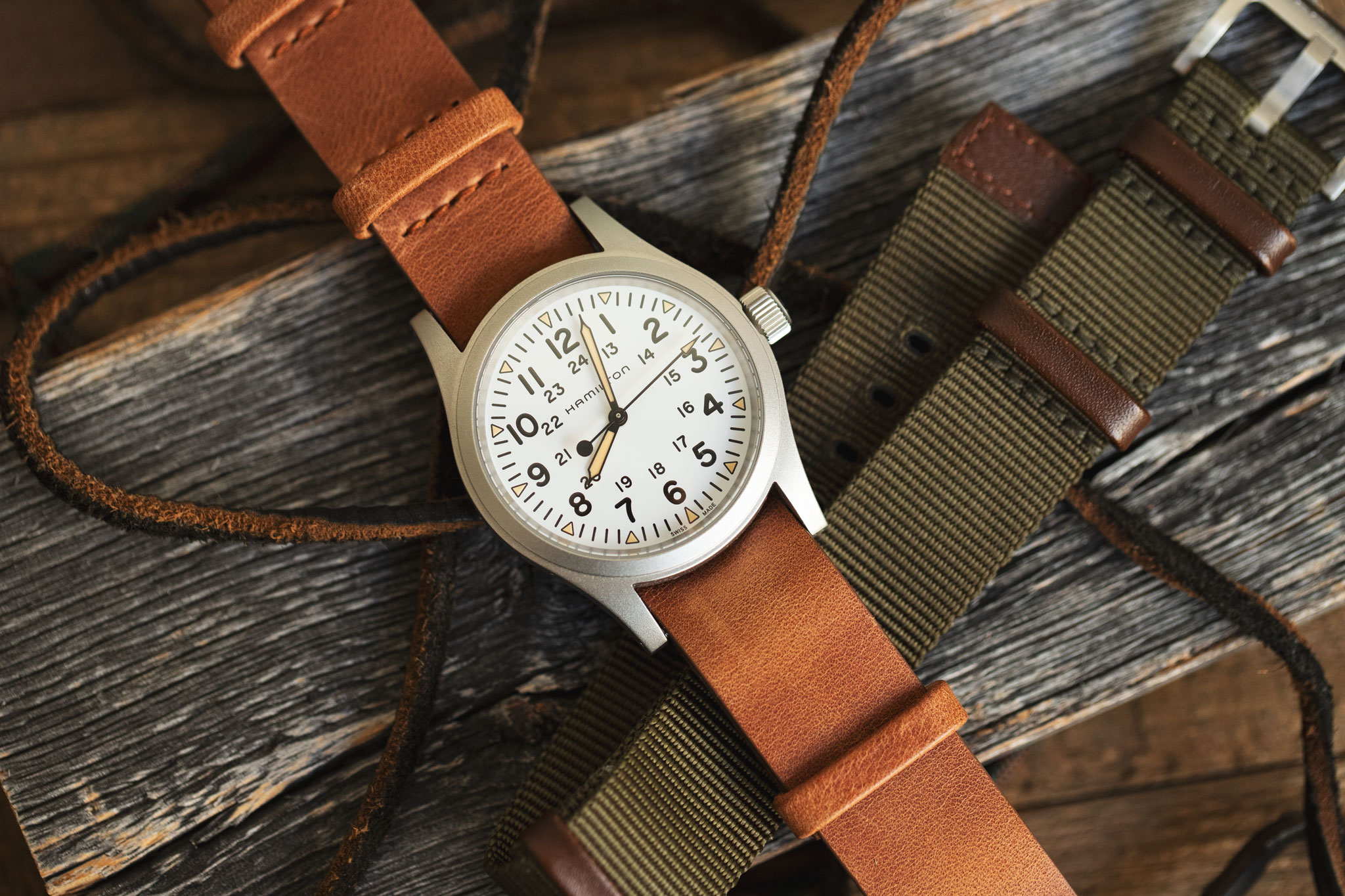hamilton khaki field mechanical lug width