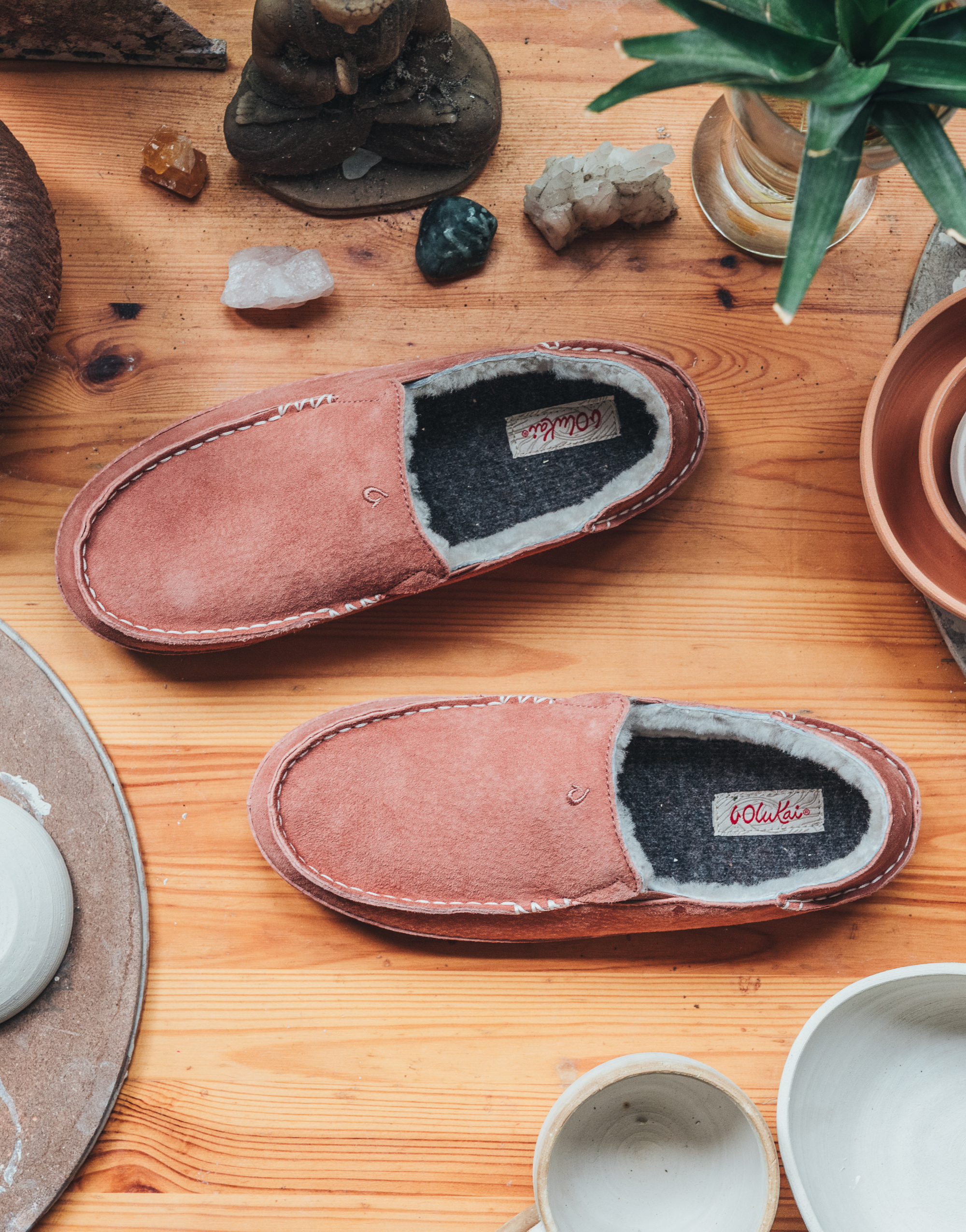 olukai house slippers
