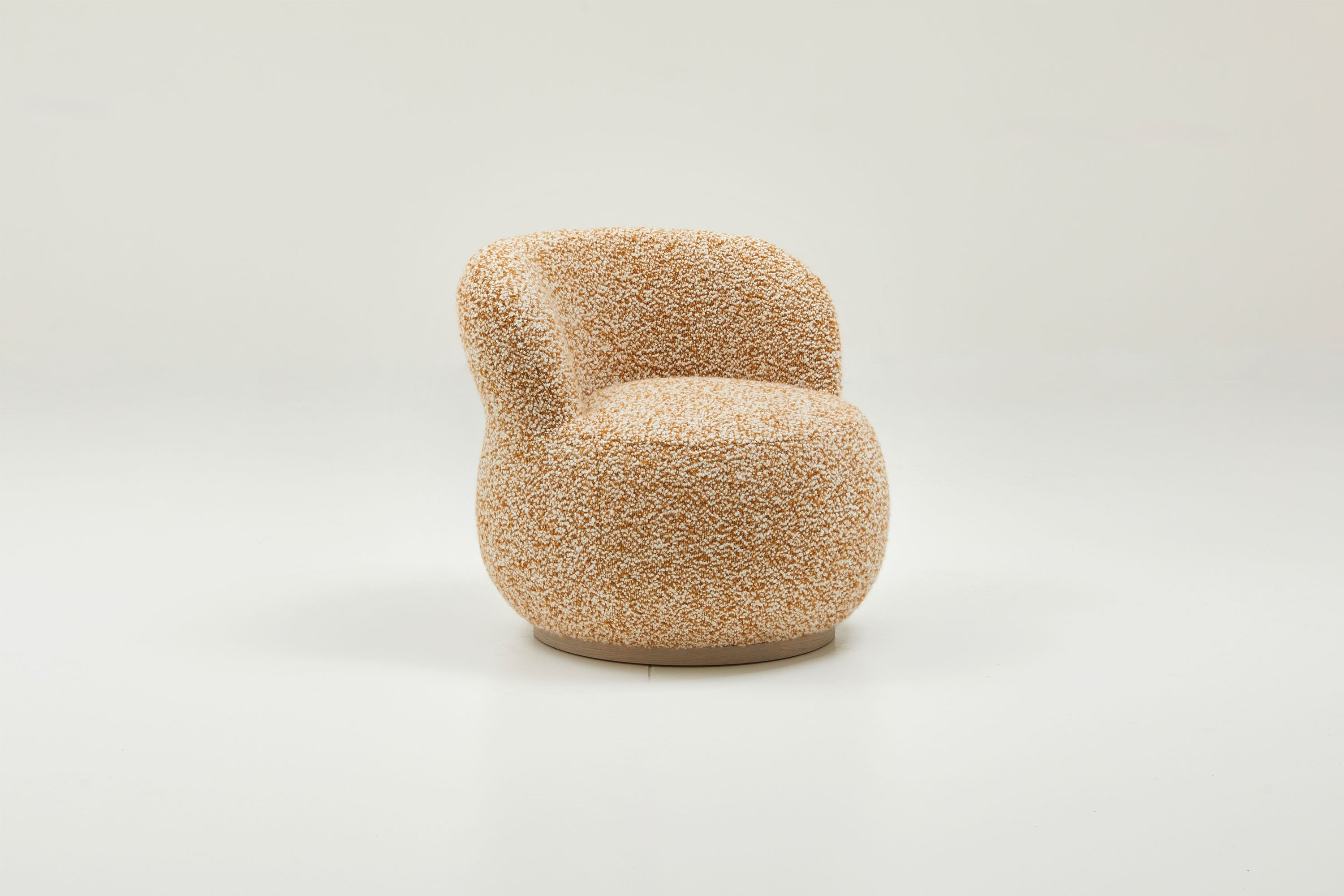 Jardan Joy Armchair OakVeneerPlinthAsh ReturnSwivel JardanCriaSepia 2