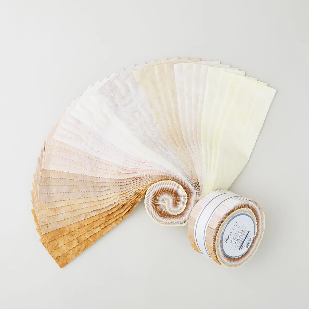 Browse the latest Lunn Studios fabric collections.