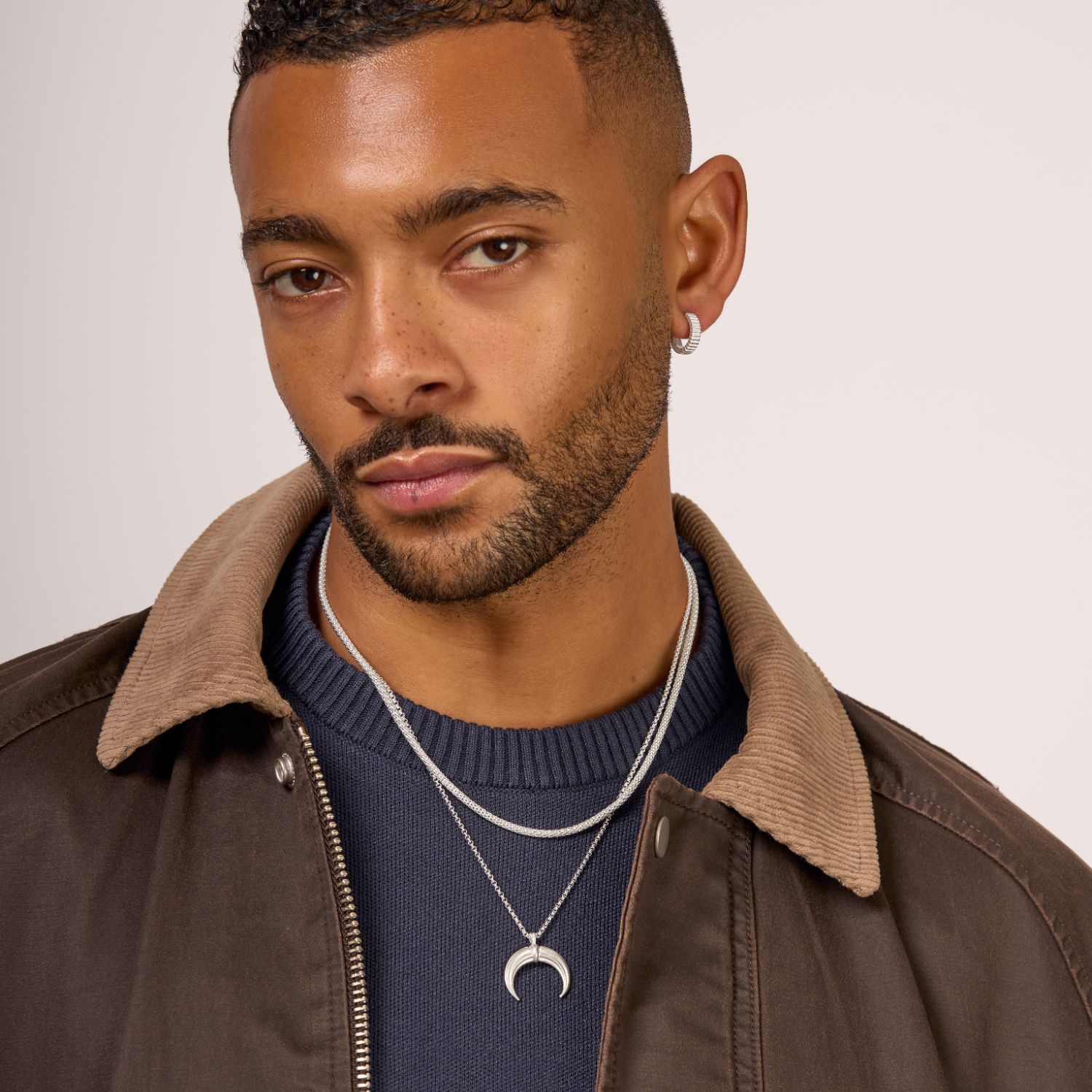 Dower-and-Hall-Mens-Talisman-Fangs-Pendant