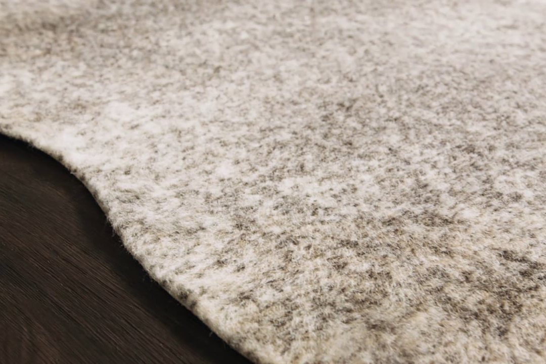 GC-11 GREY / IVORY video