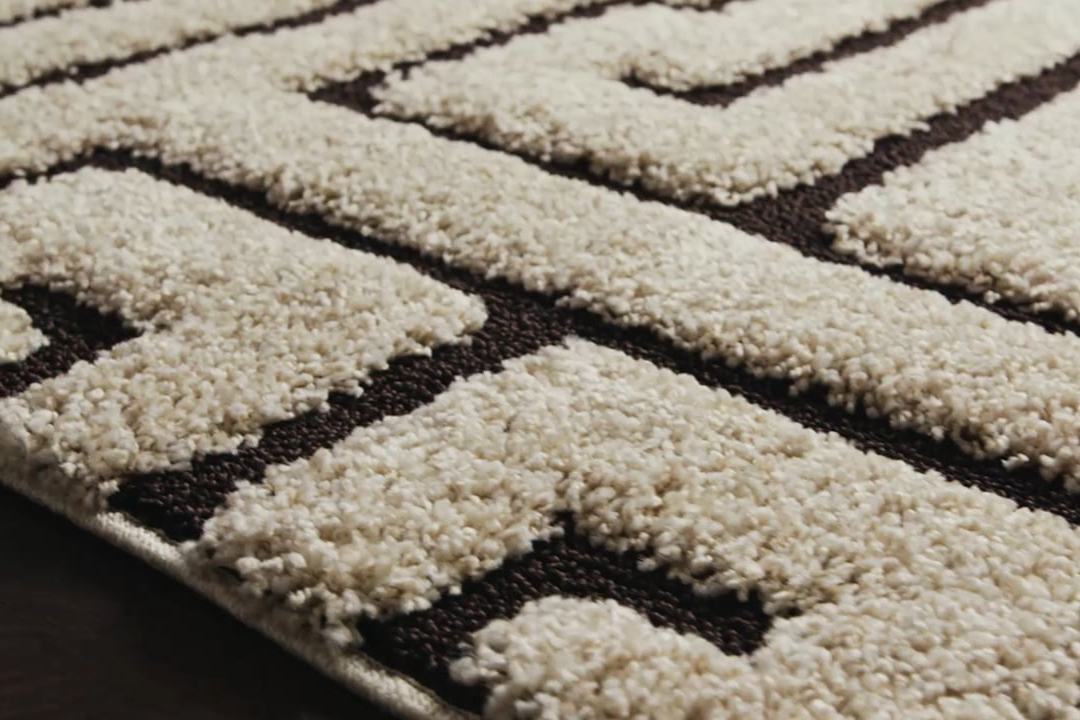 EN-28 IVORY / DARK BROWN video