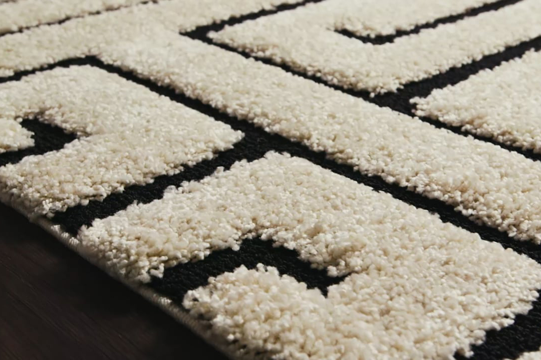 EN-28 WHITE / BLACK video