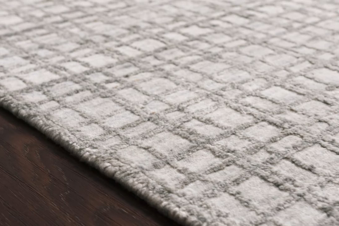 UB-01 SILVER video
