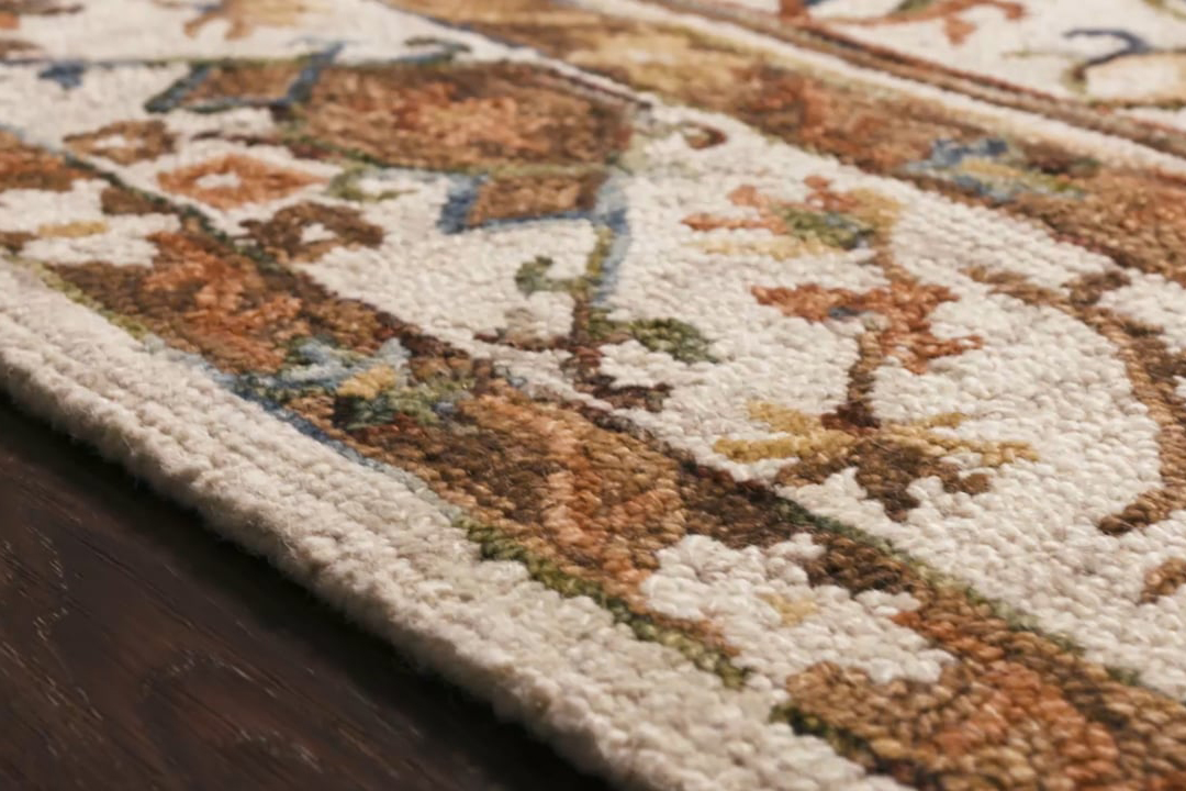 BEA-01 IVORY / RUST video