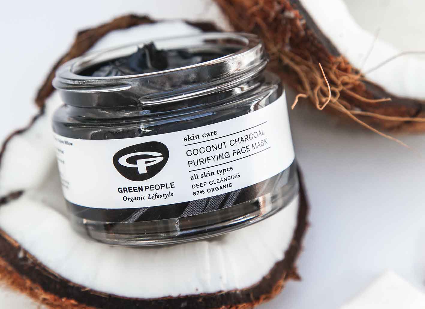                 Weekly treat: T-zone mask            