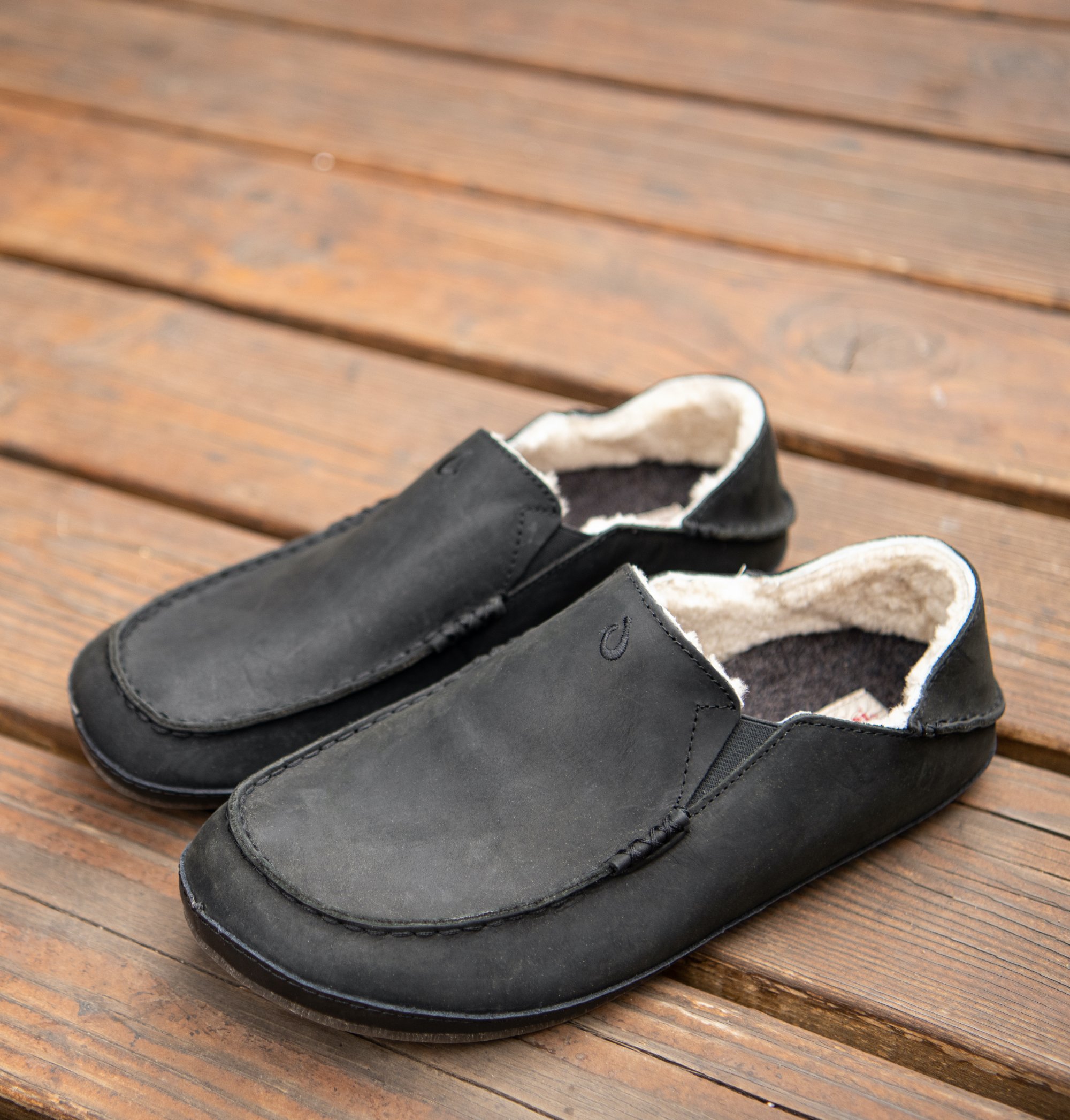 olukai men's moloa slipper 11 dark wood