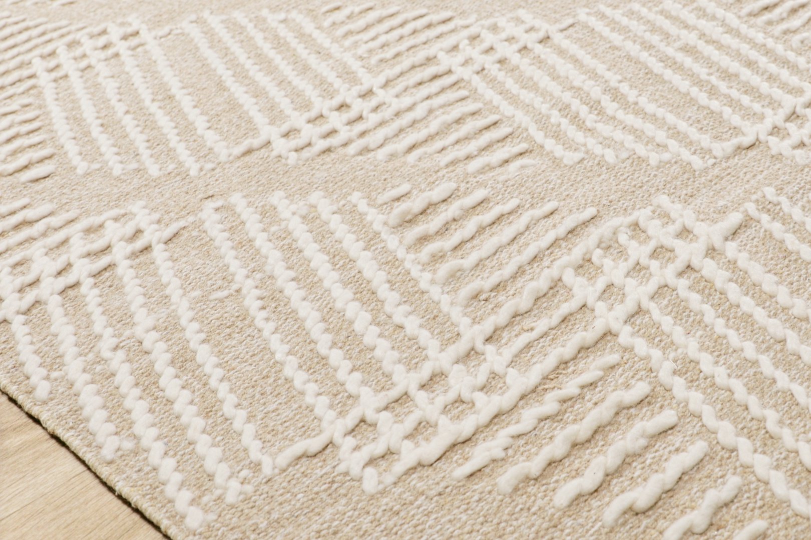 NET-03 MH SAND / IVORY video