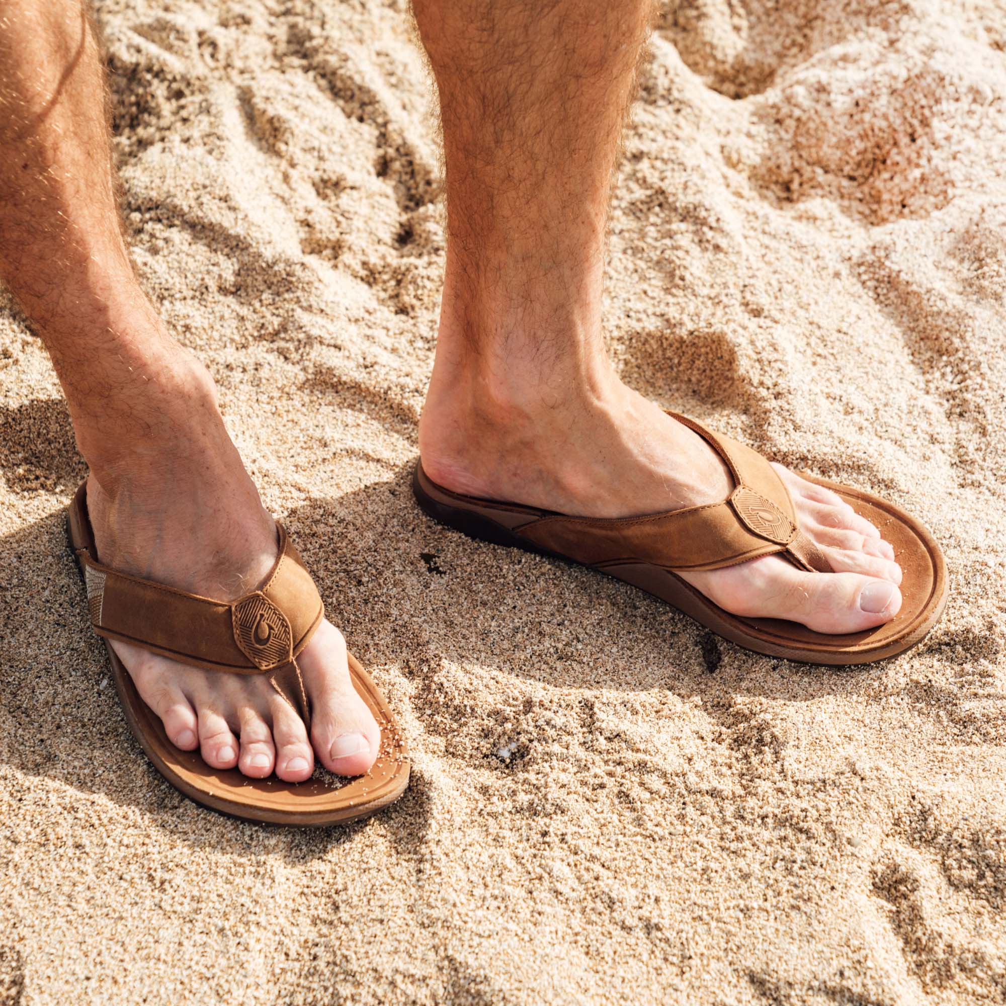 OluKai Tuahine - Stone | Men's Leather Beach Sandals | OluKai Canada